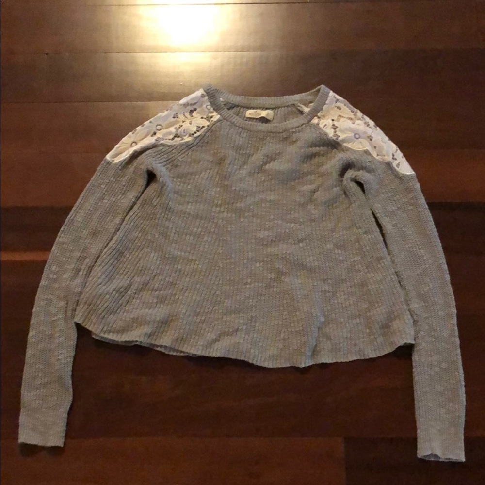 Grey sweater